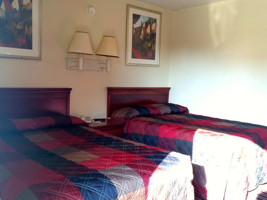 Carpet Inn オペライカ エクステリア 写真